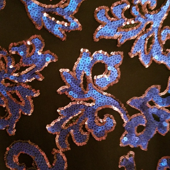 NWT Medium sequin bodycon dress - Picture 2 of 3